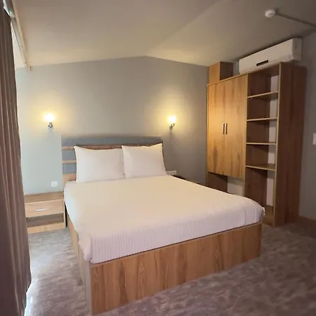 Elite World Go Otel 3*