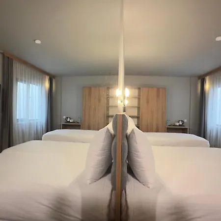 Hotel Elite World Go