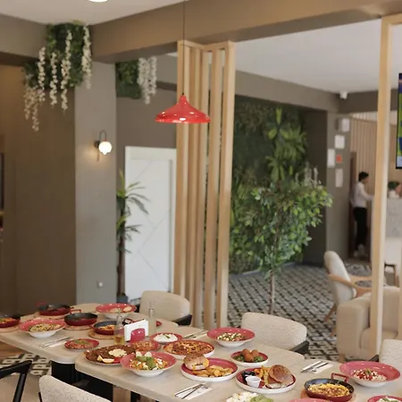 Hotell Elite World Go 3*