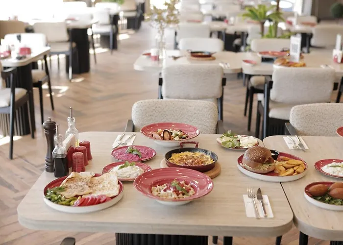 ホテル Elite World Go